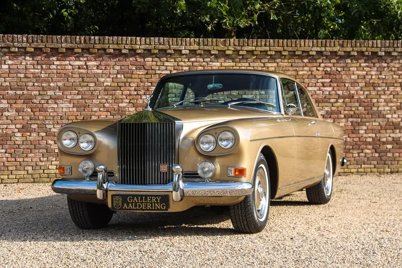 Mulliner Parkward Silver Cloud III Coupe Chinese 11