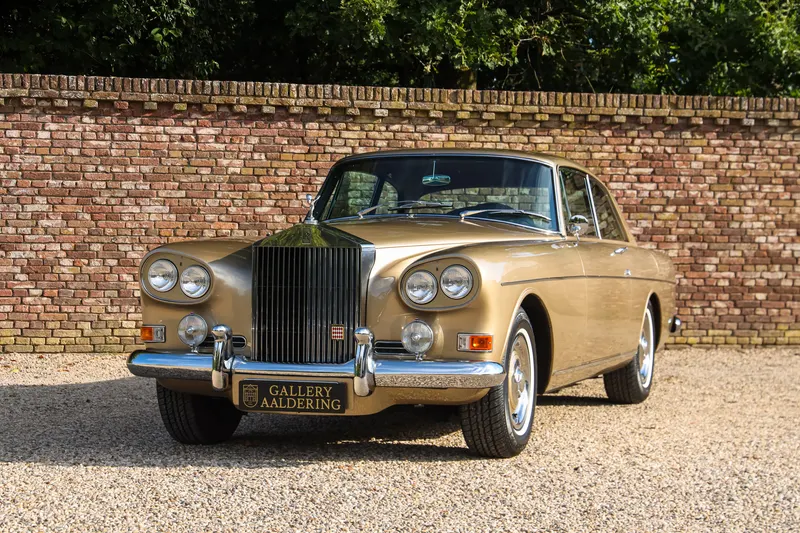 Mulliner Parkward Silver Cloud III Coupe Chinese 12
