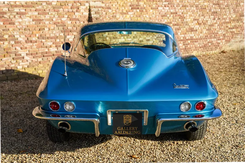 Chevrolet Corvette C2 Sting Ray Matching Numbers & Colors 6