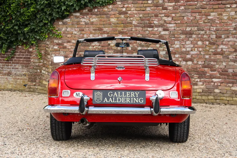 MG B Roadster Overdrive Restored condition 6