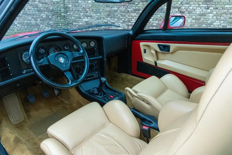 Alfa Romeo SZ Il mostro 0843 3