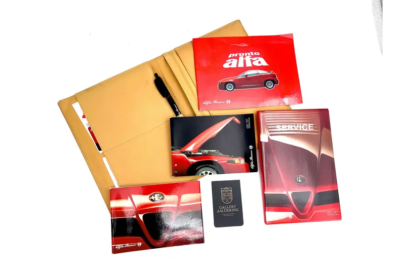 Alfa Romeo SZ Il Mostro 0511 11