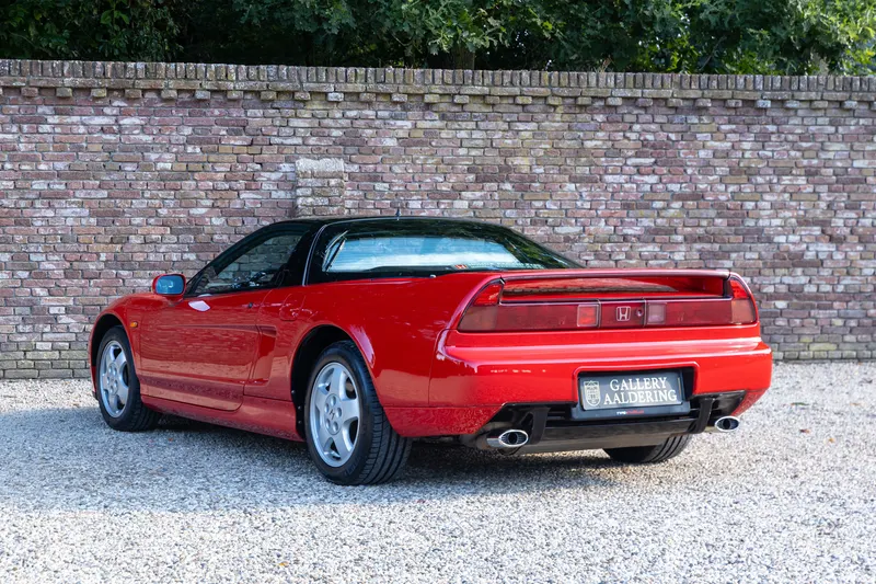 Honda NSX "Newly delivered by Pagani" 2