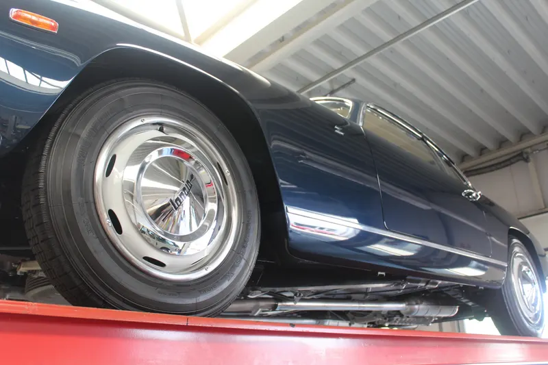 Lancia Flaminia Sport 2.5 Zagato "Extensively restored" 9