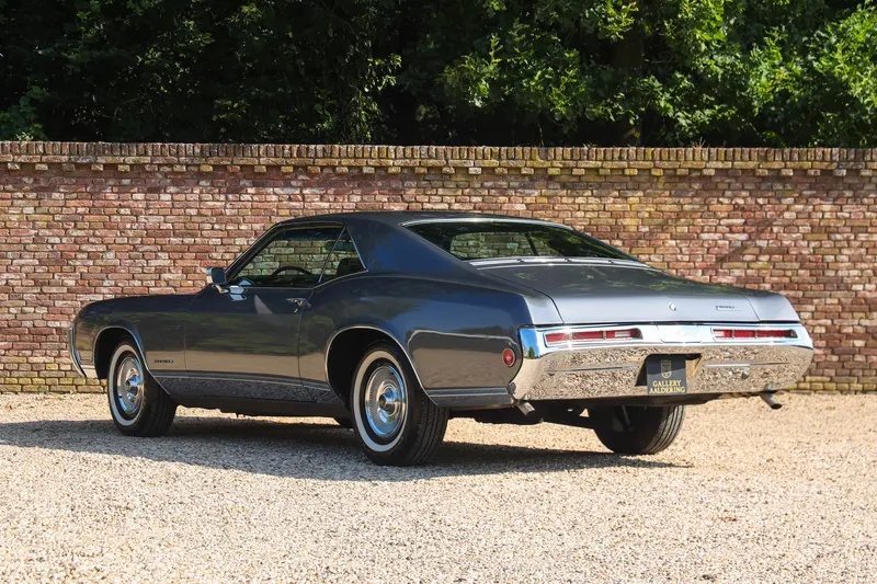 Riviera "Frank Sinatra Jr. car" 2
