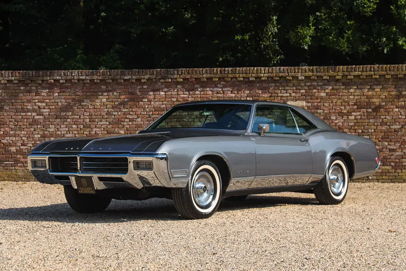 Riviera "Frank Sinatra Jr. car" 11