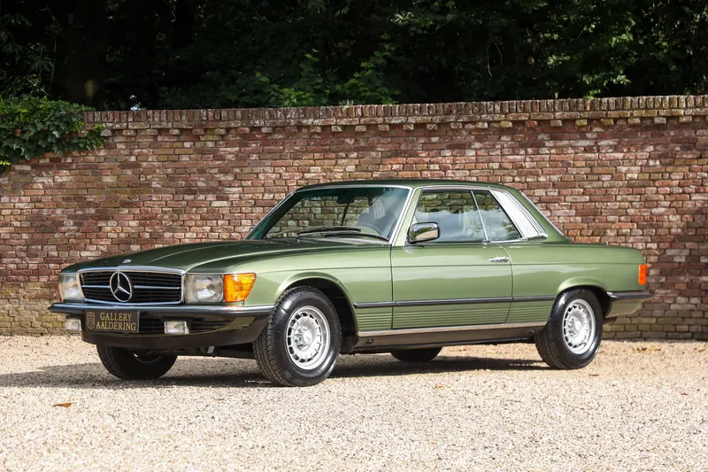 Mercedes-Benz 280 SLC "Completely green-colored" 11