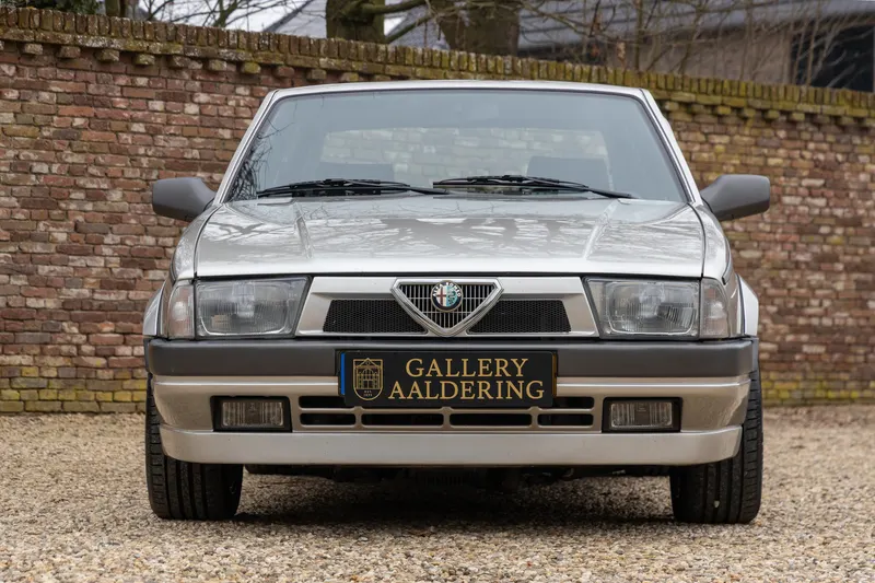 Alfa Romeo 75 2.0 Twin Spark "Nicely preserved" 2