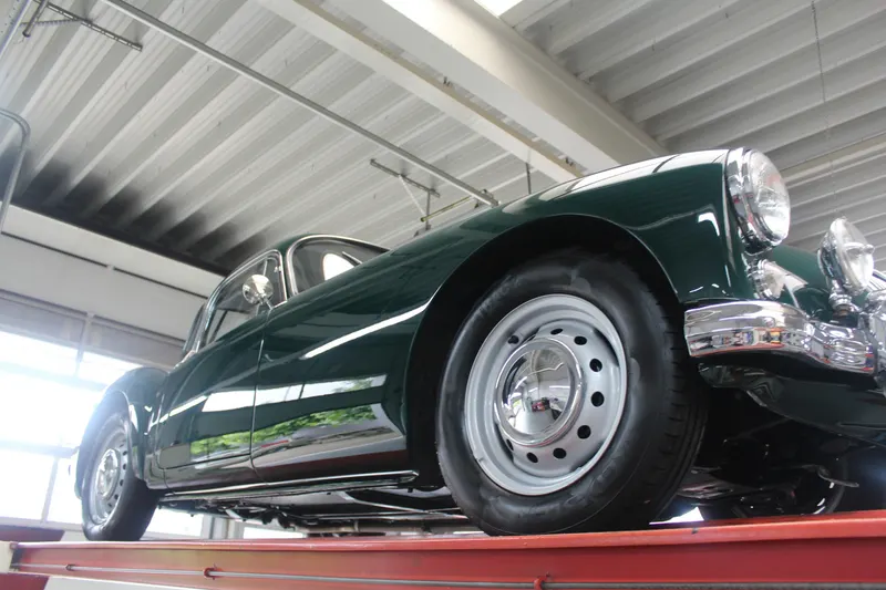 MG A 1500 Coupe Top Quality example! 8