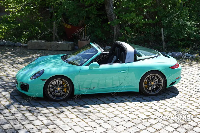Porsche 911 Targa 4S 2