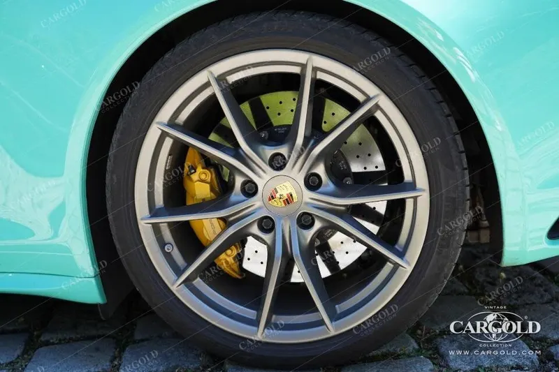 Porsche 911 Targa 4S 5