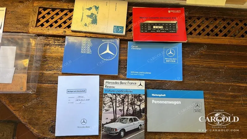 Mercedes-Benz 500 SEC (1st Series) 10