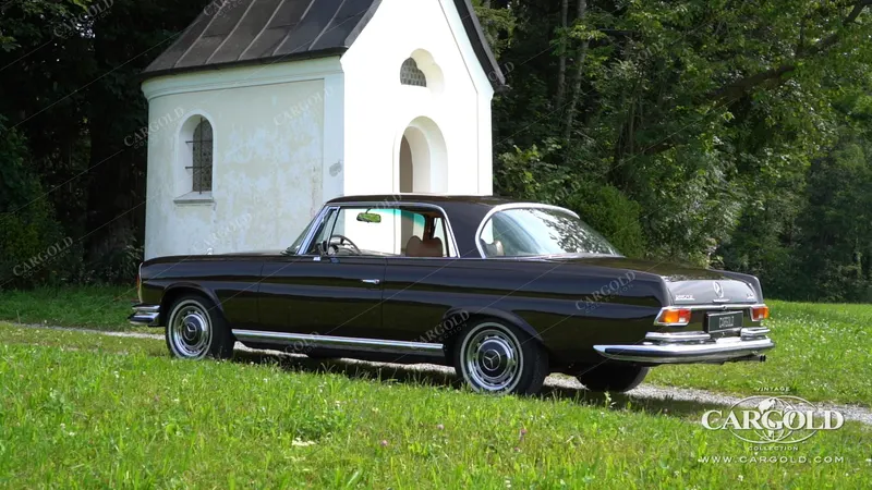 Mercedes-Benz 280 SE 3.5 Coupé 13
