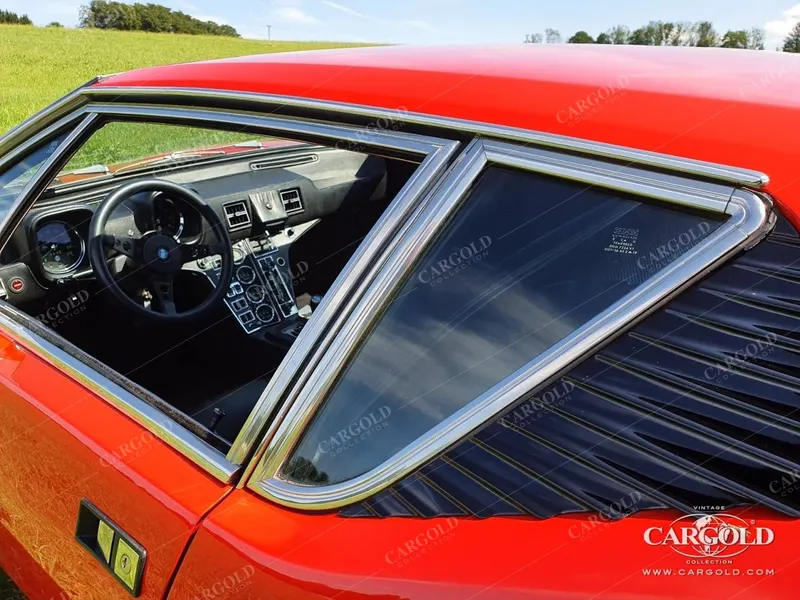 De Tomaso Pantera 11