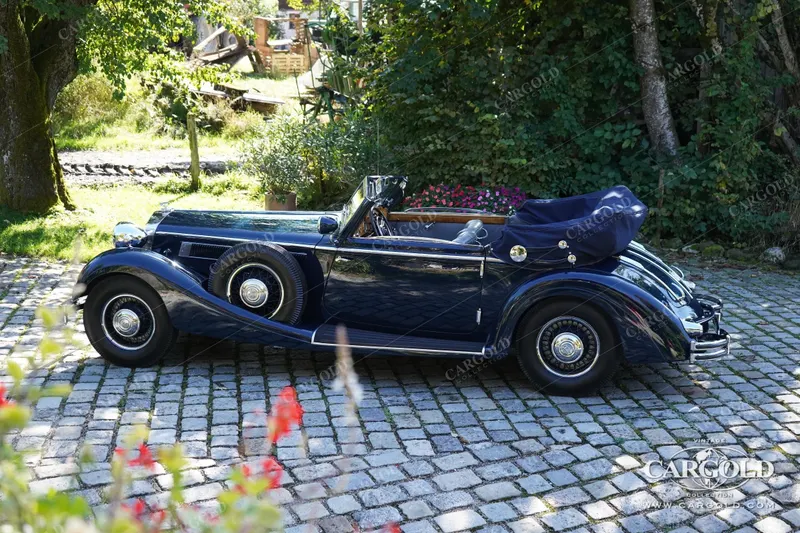 853 Sport Cabriolet 7