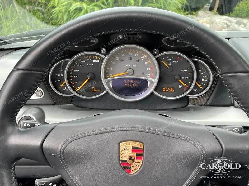 Porsche Carrera GT 9