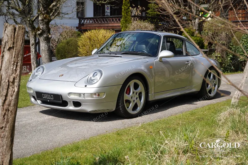 Porsche 993 Carrera 4S 9
