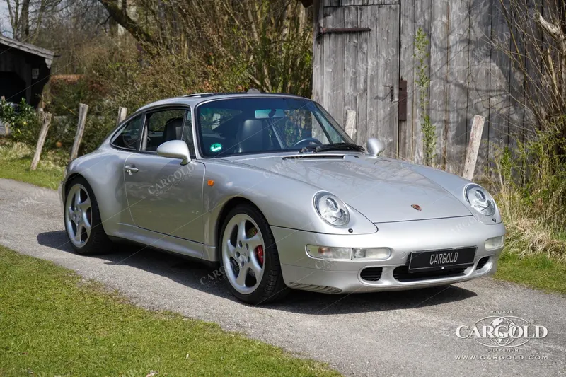 Porsche 993 Carrera 4S 2