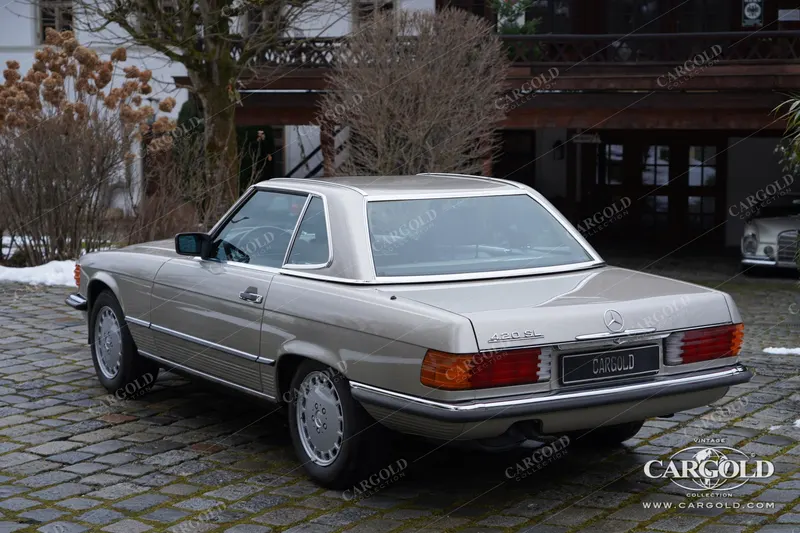 Mercedes-Benz 420 SL Roadster (W107) 11