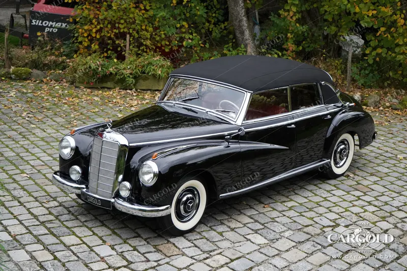 Mercedes-Benz 300 Adenauer Cabriolet D 2