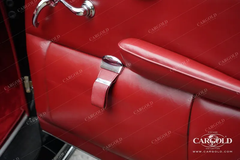 Mercedes-Benz 300 Adenauer Cabriolet D 12