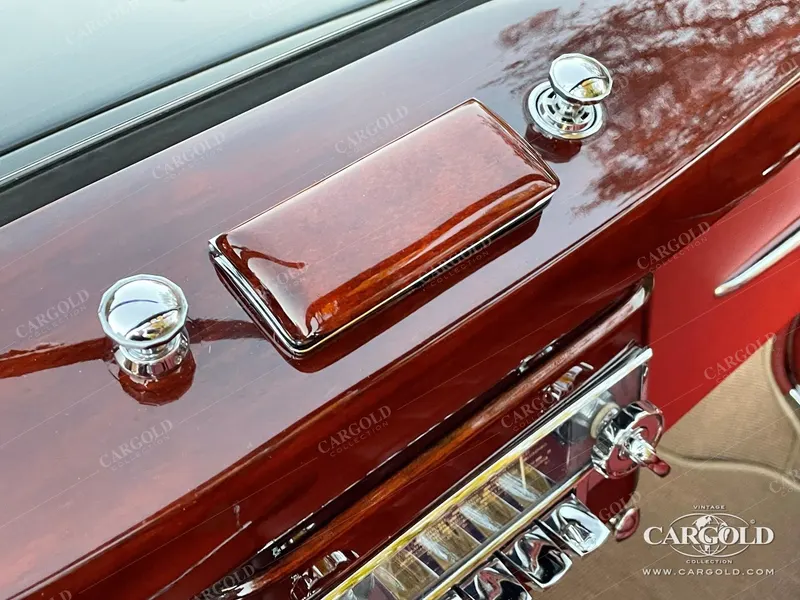 Mercedes-Benz 220 Cabriolet A 7