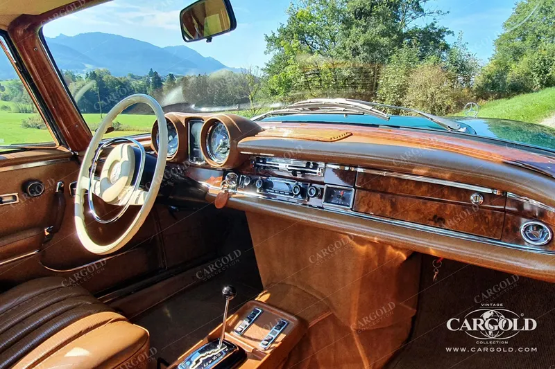 Mercedes-Benz 280 SE 3.5 Coupé 3