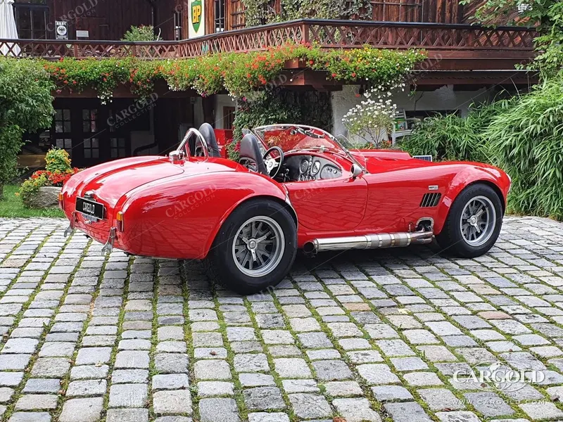 Cobra 427 SC MK III 10