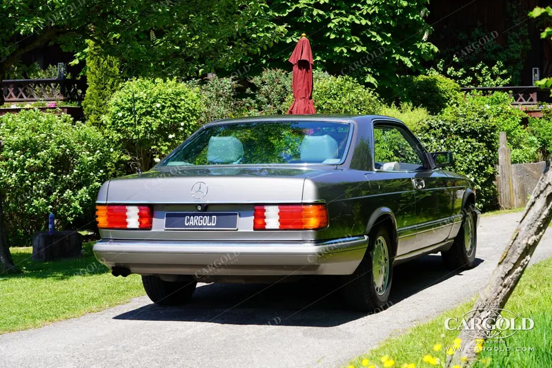 Mercedes-Benz 560 SEC 8