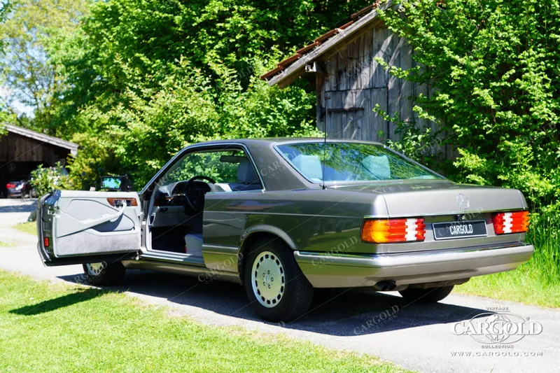 Mercedes-Benz 560 SEC 10
