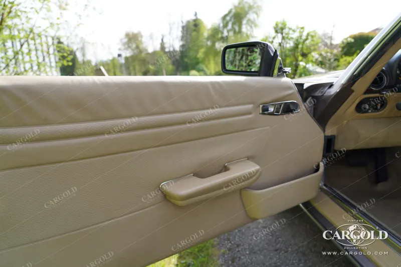 Mercedes-Benz 560 SL Roadster 5