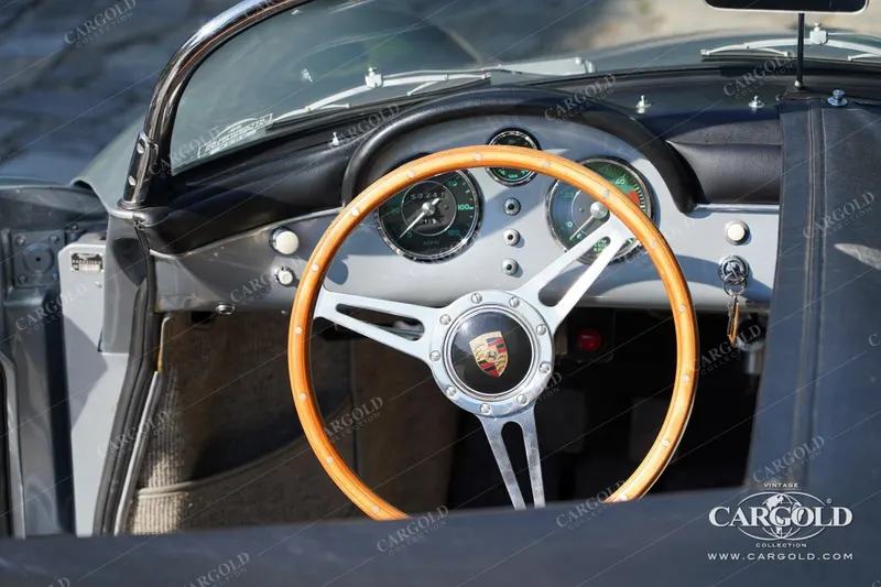 Porsche 356 Speedster Pre-A 3
