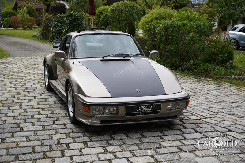Porsche 930 3.3 Turbo Werks-Flachbau 12