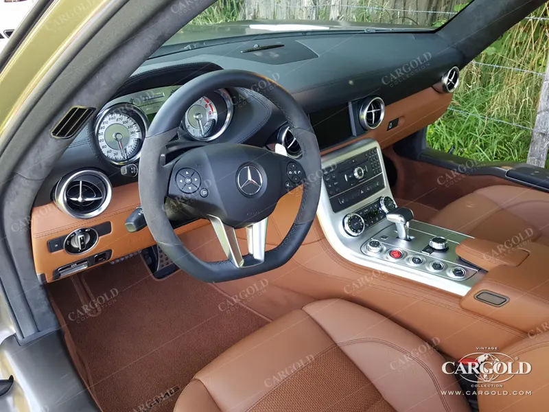 Mercedes-Benz SLS AMG Flügeltürer 3