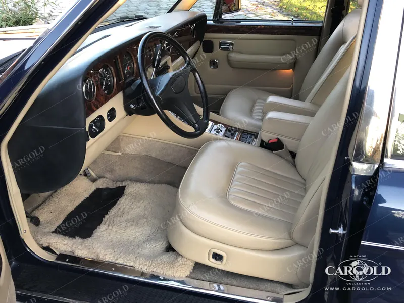 Bentley Mulsanne S 13