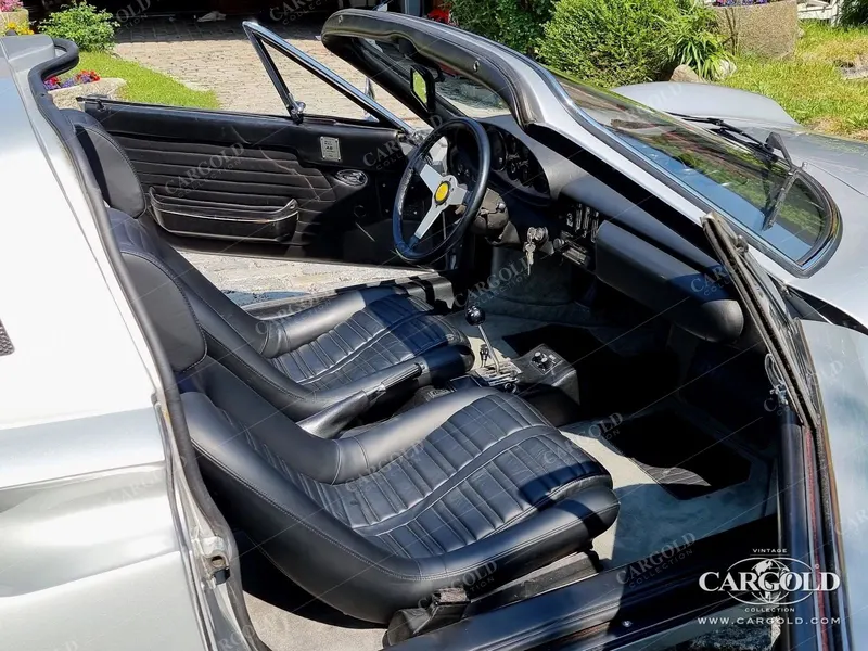 Ferrari Dino 246 GTS 8