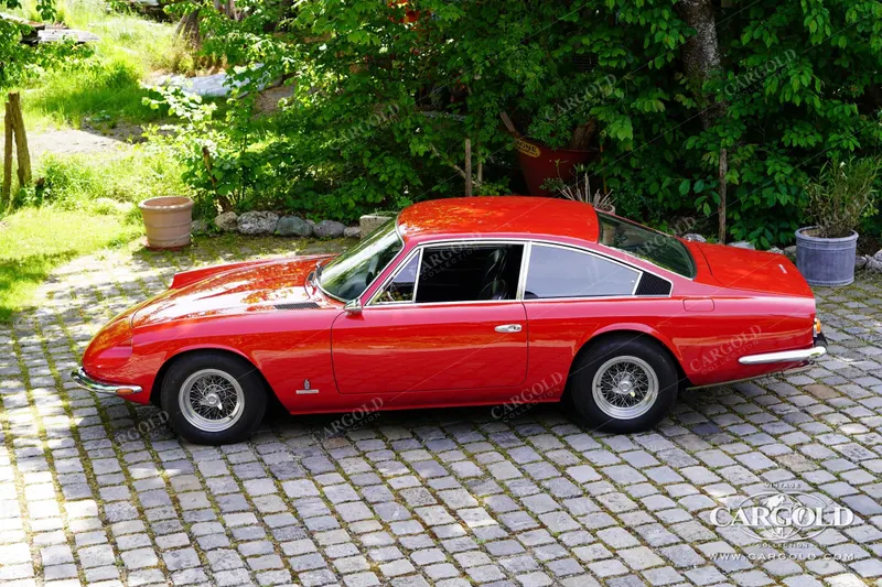 Ferrari 365 GT 2+2 Queen Mary 4