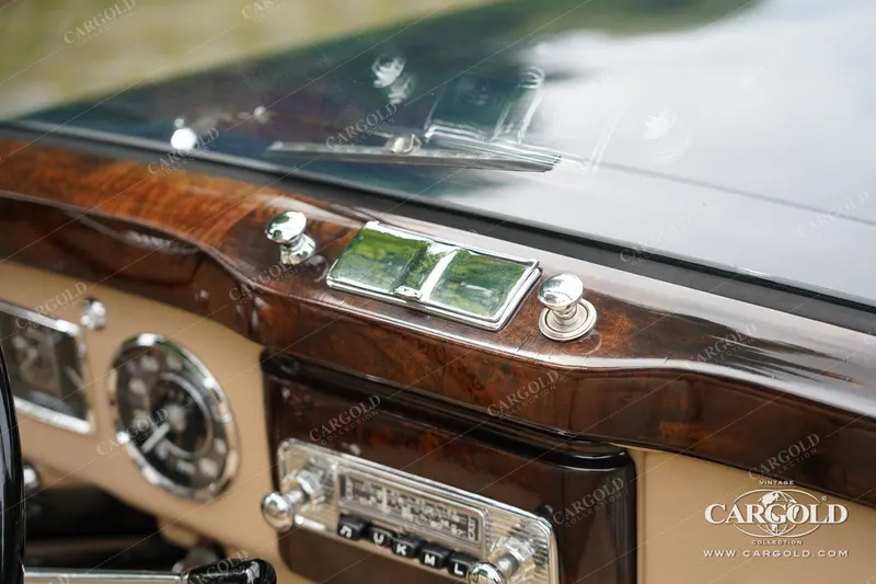 Mercedes-Benz 220 A Cabriolet 12