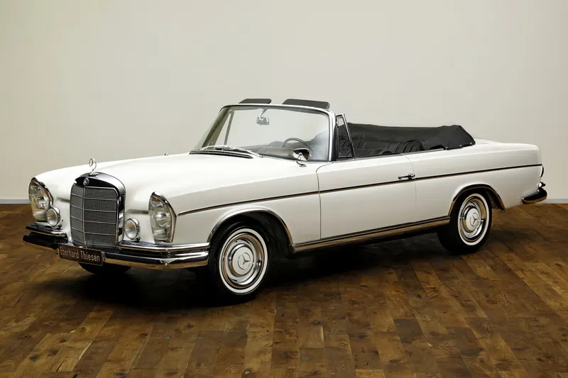 Mercedes-Benz 300 SE Cabriolet (W 112) 2