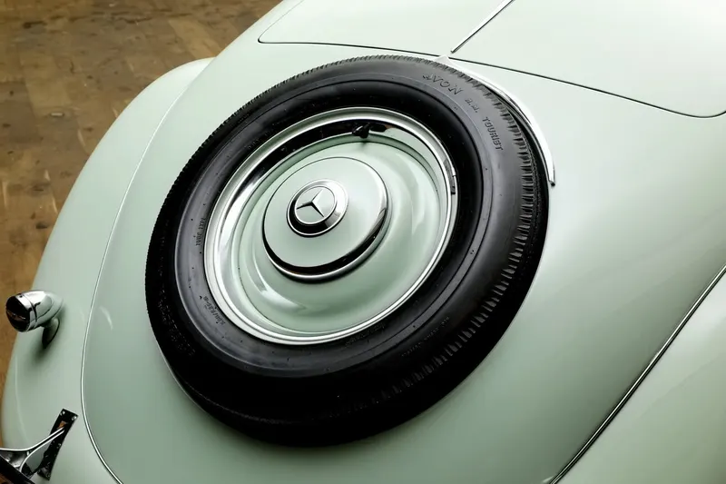Mercedes-Benz 170 V Roadster 9
