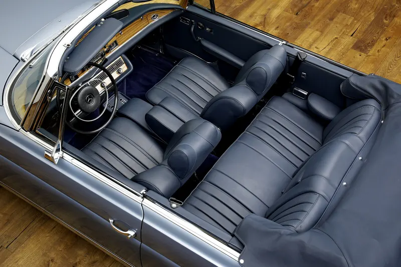 Mercedes-Benz 280 SE 3.5 Cabriolet 12