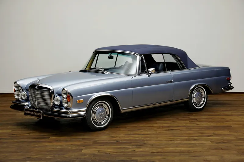 Mercedes-Benz 280 SE 3.5 Cabriolet 10