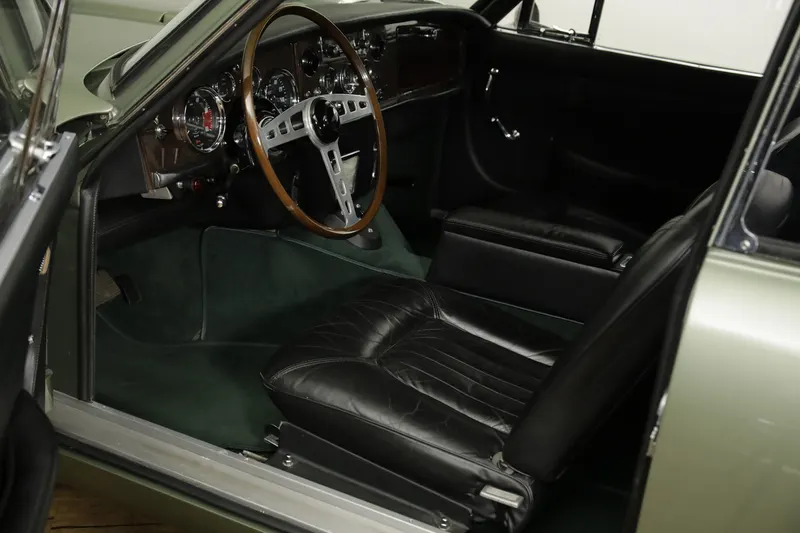 C-V8 MK III 11