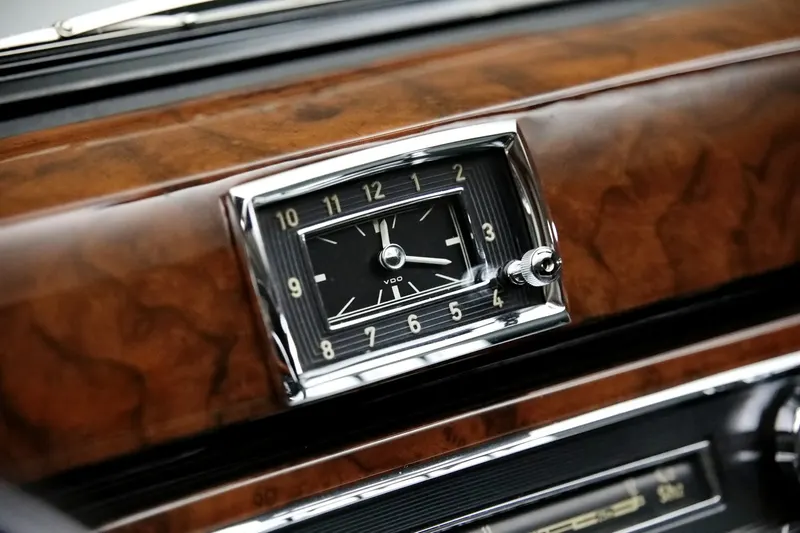 Mercedes-Benz 300 S Roadster 13