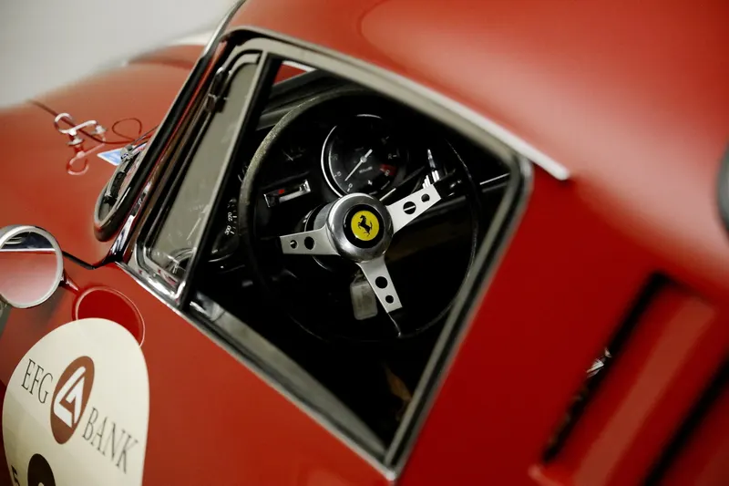 Ferrari 275 GTB/4 8