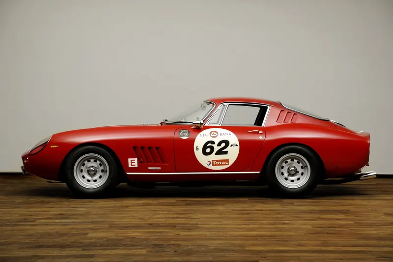 Ferrari 275 GTB/4 4