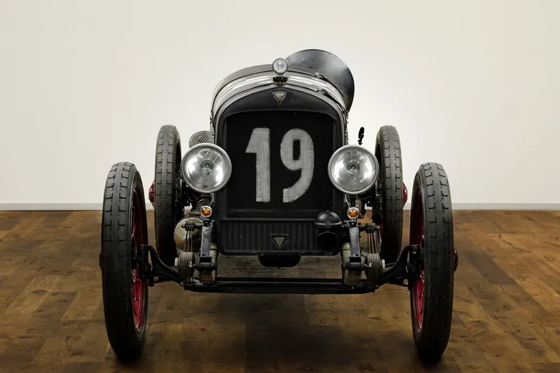Super Six Special Rennwagen 6