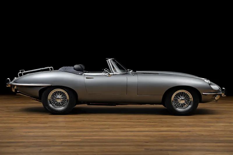 Jaguar E-Type Serie II 4.2 Roadster 3