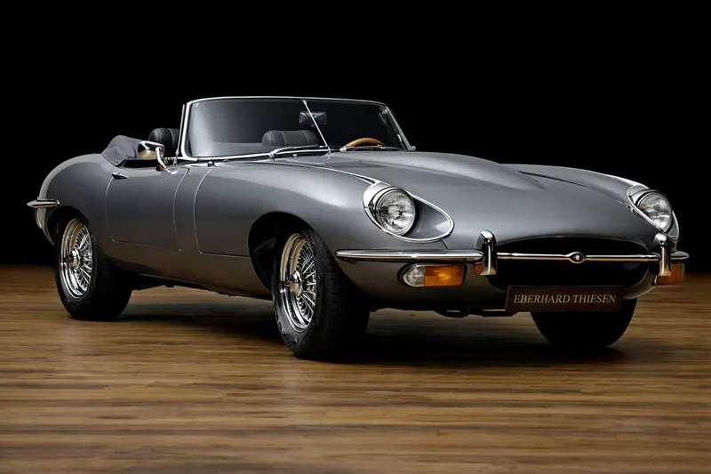 Jaguar E-Type Serie II 4.2 Roadster 2