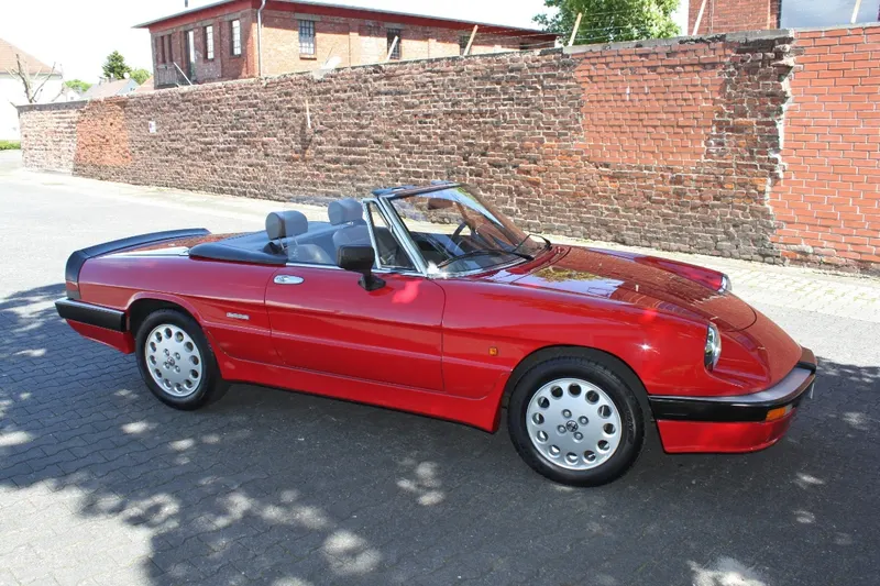 Alfa Romeo Spider 2000 QV 6